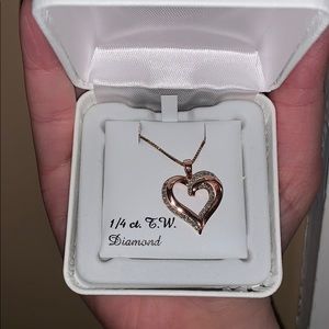 1/4 Cut Diamond Necklace